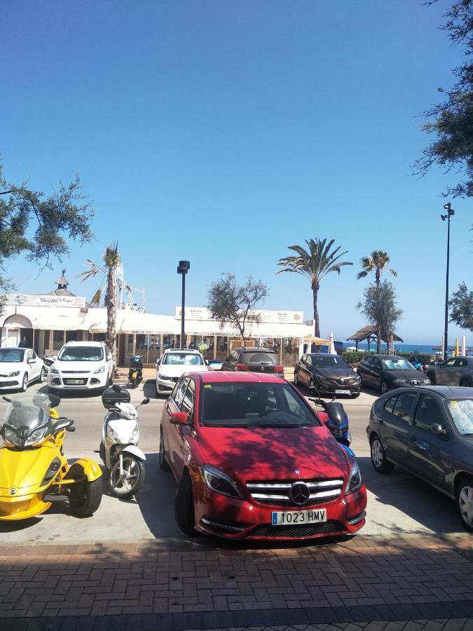 Apartamento Ronda 4 Boliches Primera Linea De Playa Fuengirola Kültér fotó
